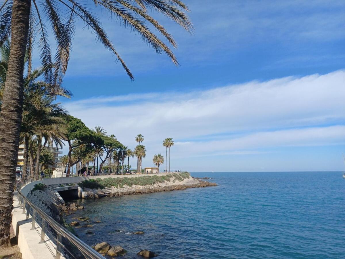 Juan Les Pins Tanit Studio Climatise Vue Sur Mer Piscine Antibes Eksteriør bilde